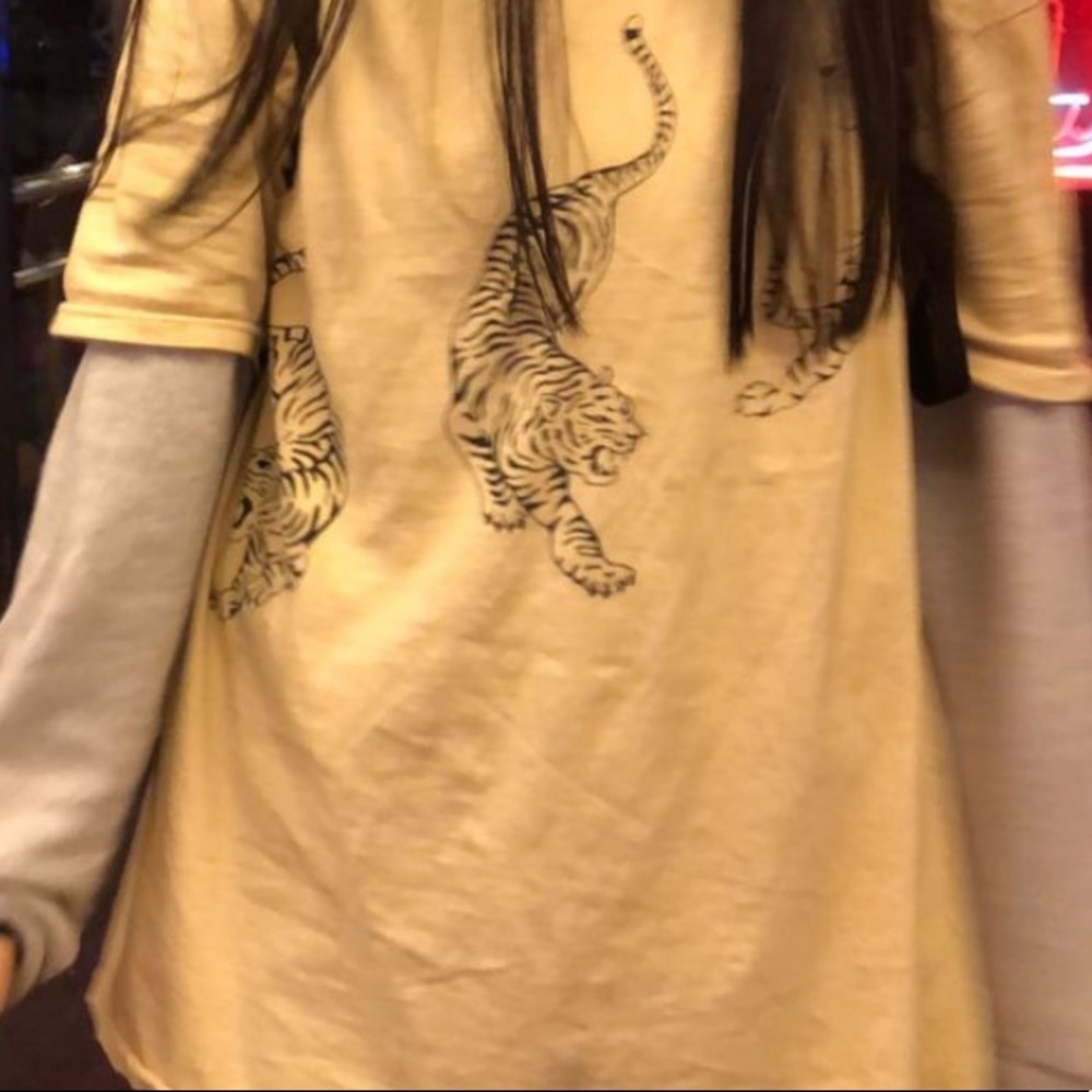 Meet your Posher, Yvette